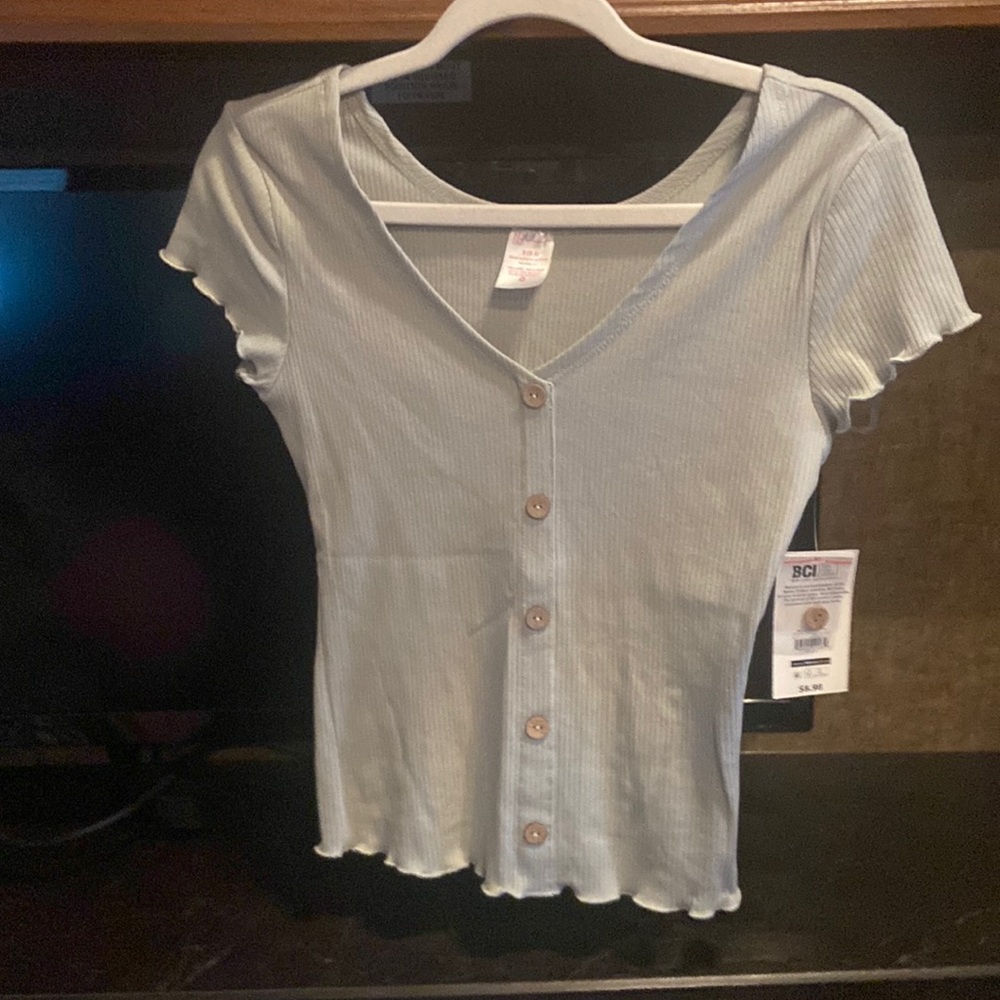 Green ribbed  top with buttons